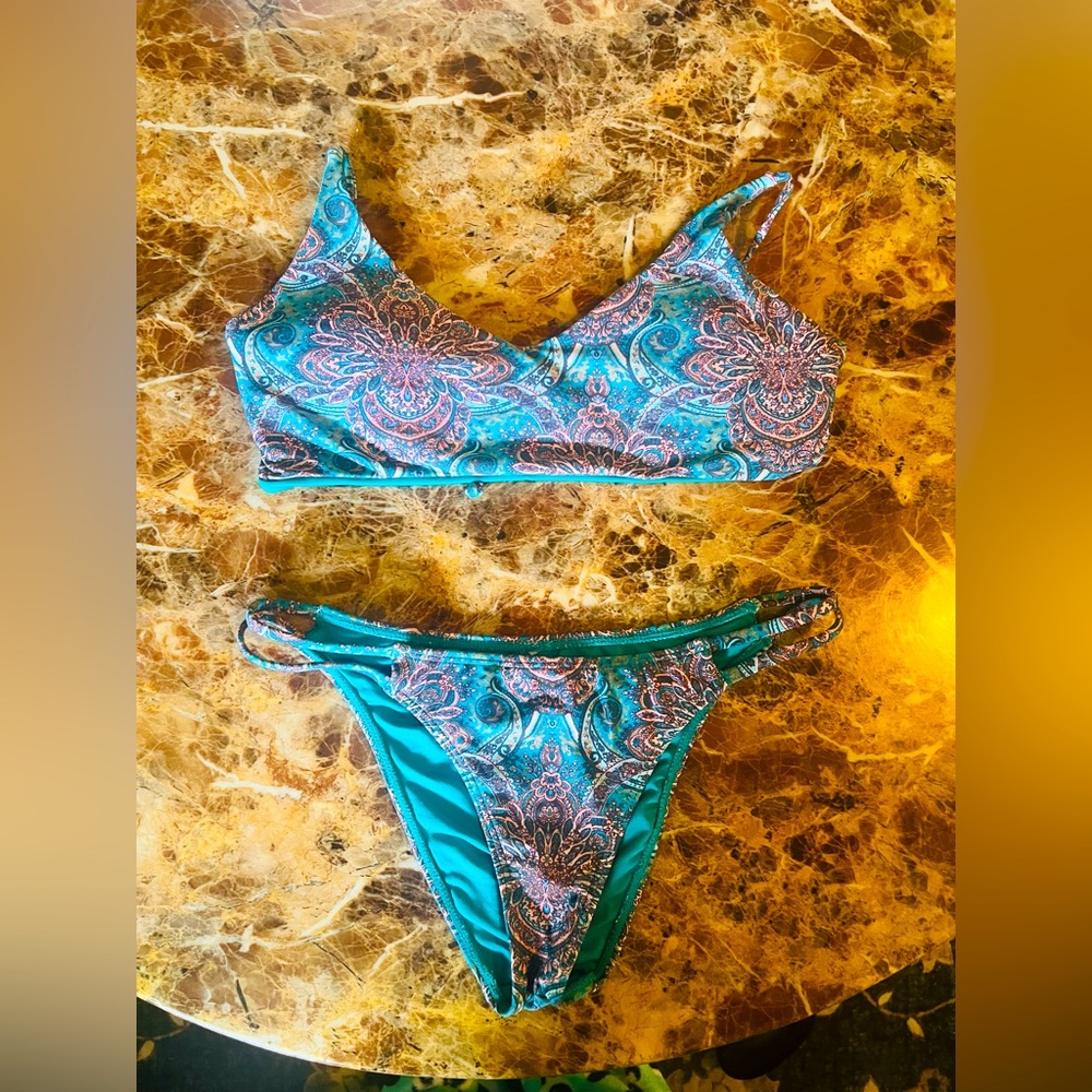 NWOT ONeill bikini